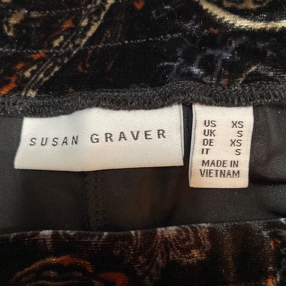 Susan Graver Printed Velvet Slim Leg Pant - Picture 4 of 9
